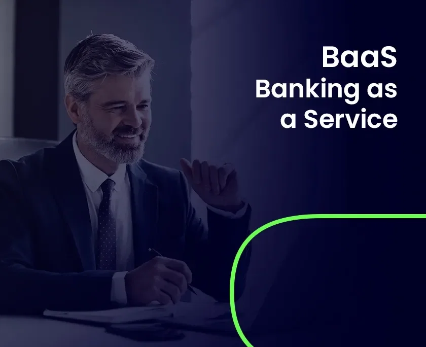 Foto de um homem em ambiente corporativo com o título BaaS - Banking as a Service